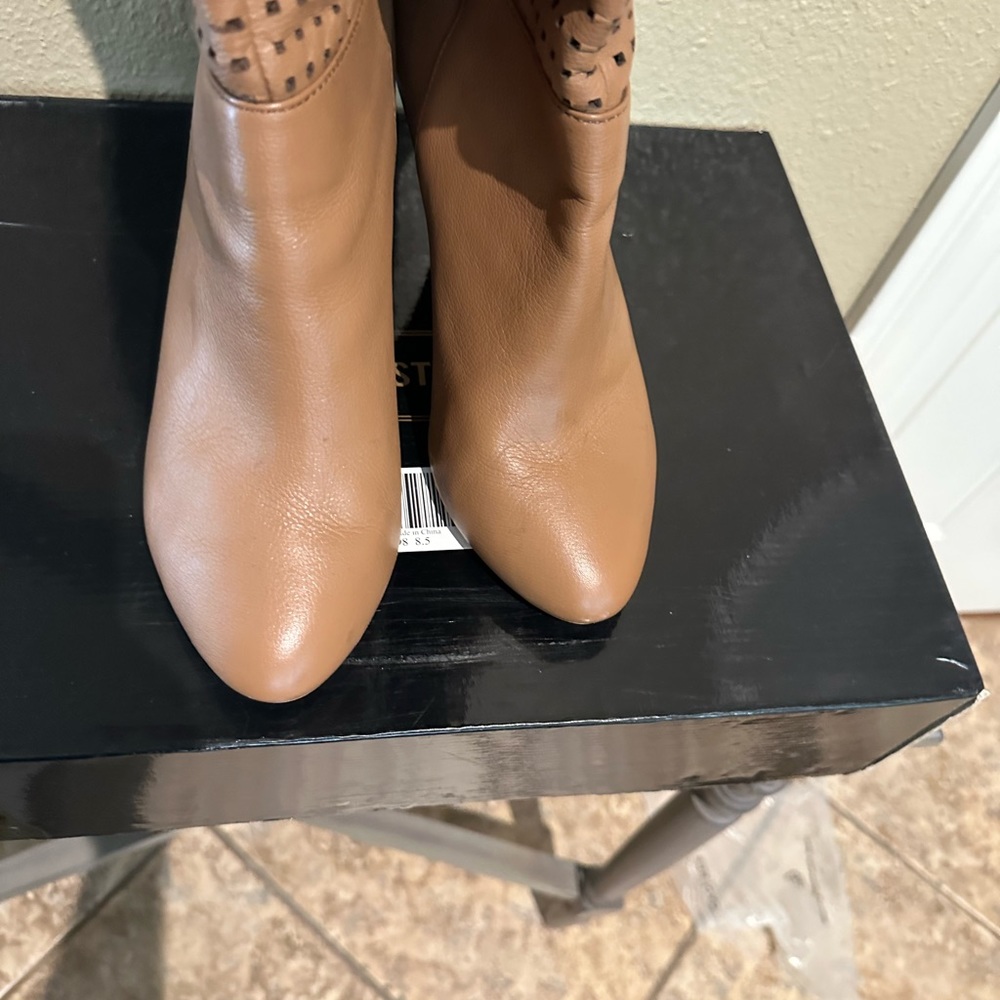 Colin Stuart Boots - image 4